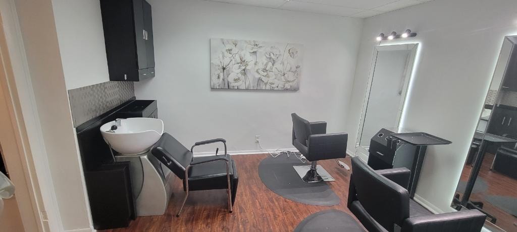Bowie Beauty Management salon interior 2