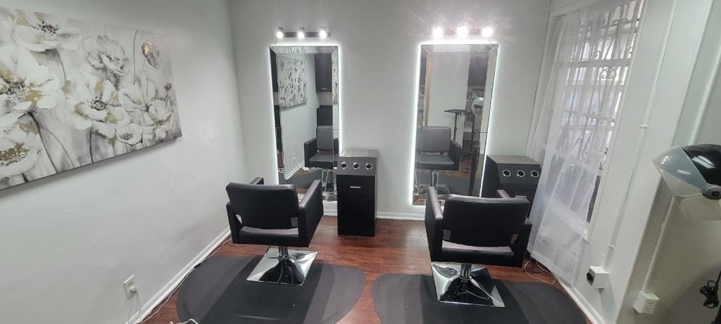 Bowie Beauty Management boutique salon space